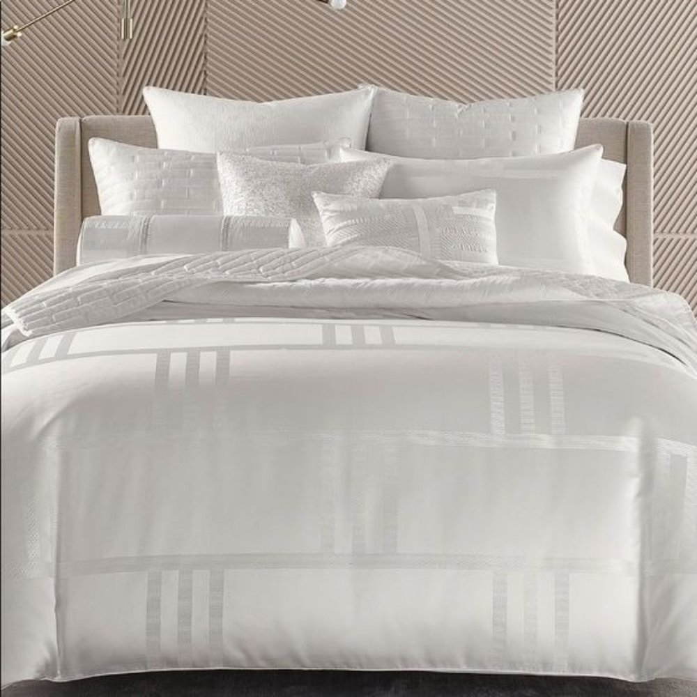 $335 Hotel Collection Structure Duvet Cover,Full/Queen